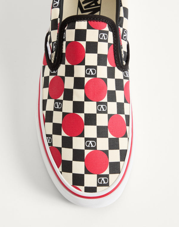 Sneaker Slip-On Valentino Garavani And Vans In Tessuto Con Stampa Vlogo Checkerboard E Dettaglio Pois