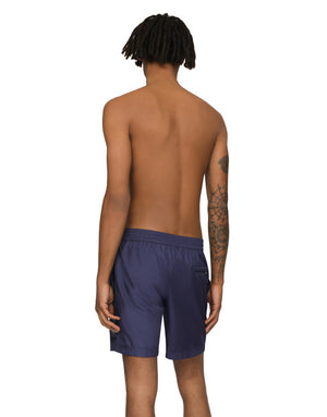 MID-LENGTH SWIM TRUNKS WITH BRANDED PLATE
