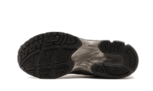 asics-gel-kayano-14-atmos-gris-morado