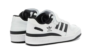 Adidas Forum Low White Black