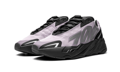 Yeezy Boost 700 MNVN Geode