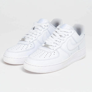 Nike Air Force 1 Low '07 Triple Blanco