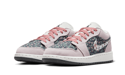 air-jordan-1-low-floral-canvas