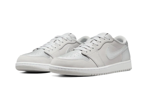 Air Jordan 1 Low OG Metallic Silver