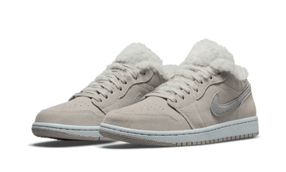 Air Jordan 1 Low SE Sherpa Fleece - DO0750-002