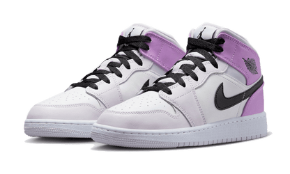 Air Jordan 1 Mid Barely Grape