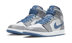 Air Jordan 1 Mid True Blue