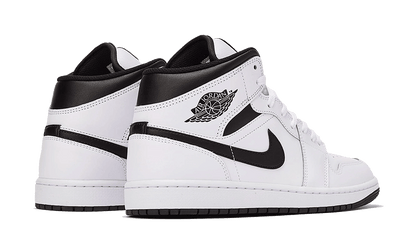 air-jordan-1-mid-white-black