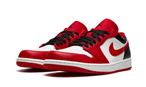 Air Jordan 1 Low Bulls