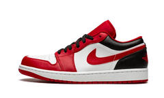 Air Jordan 1 Low Bulls
