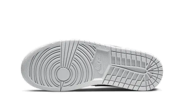 Air Jordan 1 Low Shadow Toe