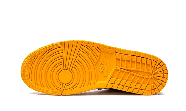 Air Jordan 1 Low Taxi