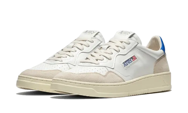 Autry Medalist Leather Suede Low White Light Blue