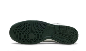 nike-dunk-low-retro-se-photon-dust-vintage-green
