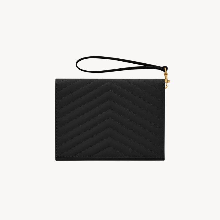 Cassandre Matellassé Flap Pouch in pelle goffrata grain de poudre trapuntata