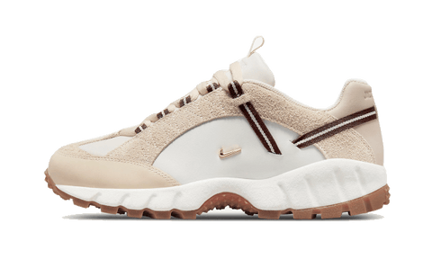 Air Humara LX Jacquemus Beige