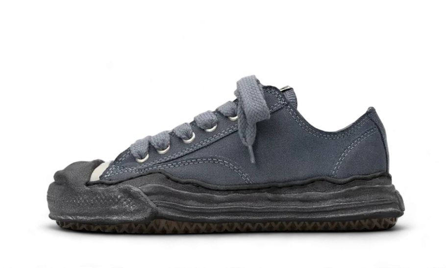 maison-mihara-yasuhiro-hank-og-sole-over-dyed-canvas-low-black