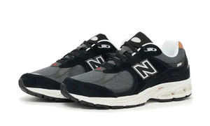 2002R Black Sepia New Balance  Sneakers