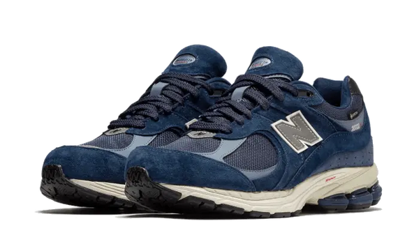 New Balance 2002R Gore-Tex Navy Arctic Grey
