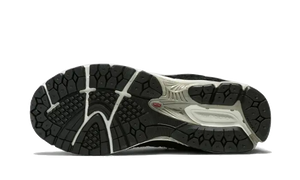 New Balance 2002R Protection Pack Black Asia Exclusive
