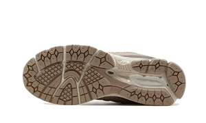 New Balance 2002R Driftwood Sandstone