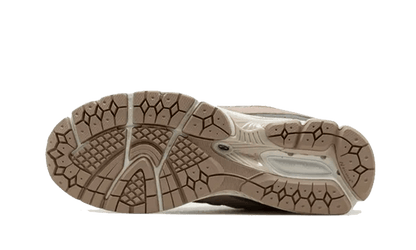 New Balance 2002R Driftwood Sandstone