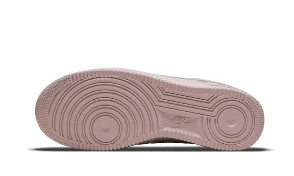 Nike Air Force 1 Low Pink Sherpa - DO6724-601