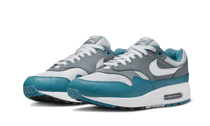 nike-air-max-1-sc-noise-aqua