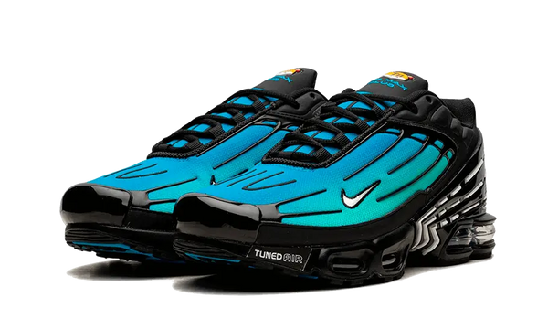 nike-air-max-plus-3-aqua-gradient