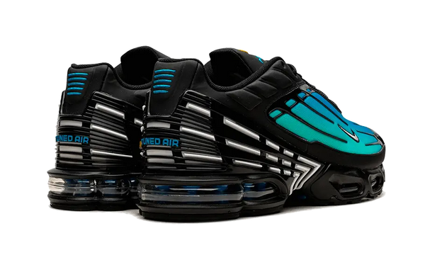 nike-air-max-plus-3-aqua-gradient