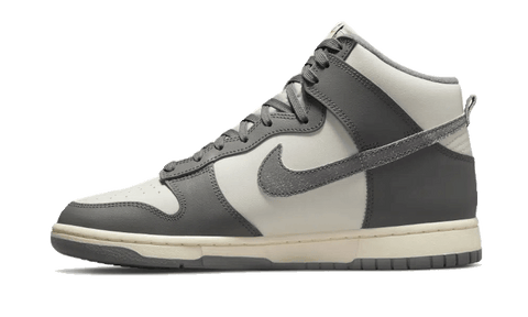 Dunk High Vintage Light Bone Grey