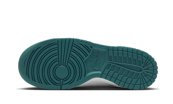 nike-dunk-low-white-grey-teal