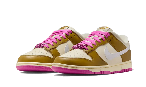 Nike Dunk Low SE Bronzine Pink