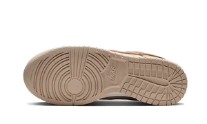 Nike Dunk Low SE Sanddrift