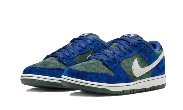 Nike SB Dunk Low Deep Royal Blue