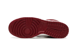 Nike Dunk Low Team Red