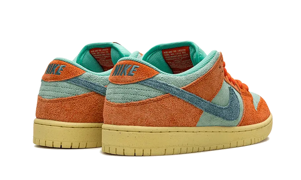 nike-sb-dunk-low-orange-emerald-rise