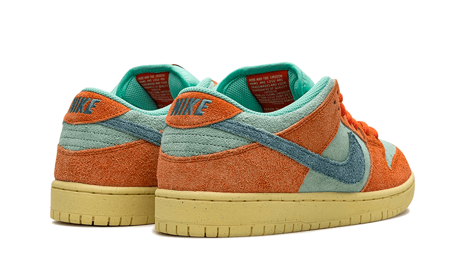 nike-sb-dunk-low-orange-emerald-rise