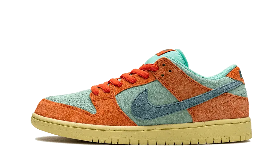 nike-sb-dunk-low-orange-emerald-rise
