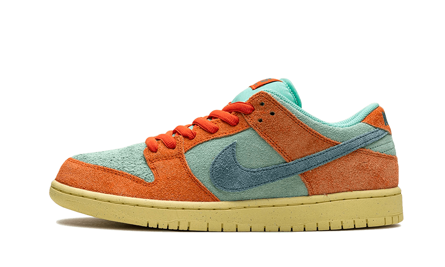 nike-sb-dunk-low-orange-emerald-rise