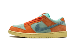 SB Dunk Low Orange Emerald Rise