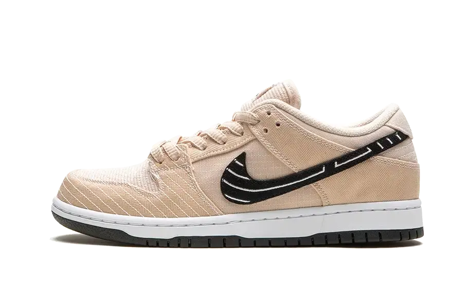 Nike SB Dunk Low Albino & Preto 