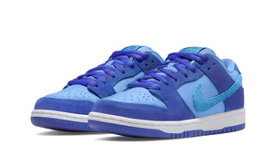 SB Dunk Low Blue Raspberry