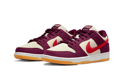 SB Dunk Low Skake Like A Girl Bordeaux