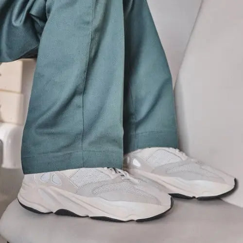 Adidas Yeezy Boost 700 Analog