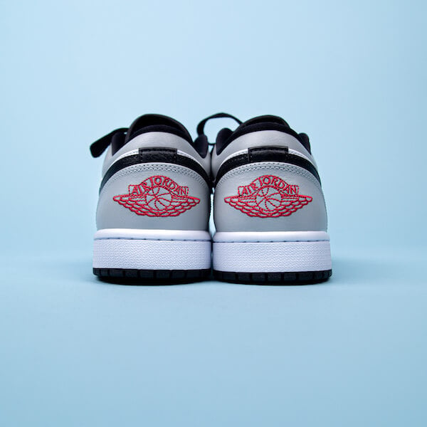 Air Jordan 1 Low Light Smoke Grey