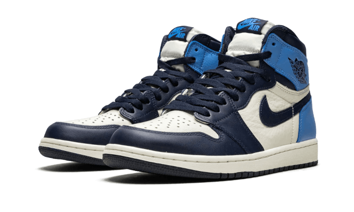 Air Jordan 1 Retro High UNC 2019 - 555088-140