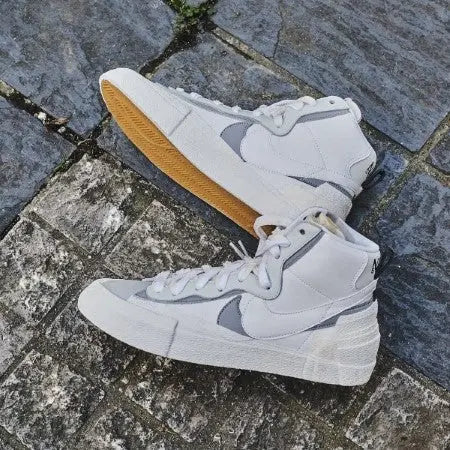 Blazer Mid Sacai White Grey Nike