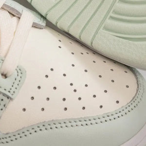Dunk Low Barely Green Nike  Sneakers