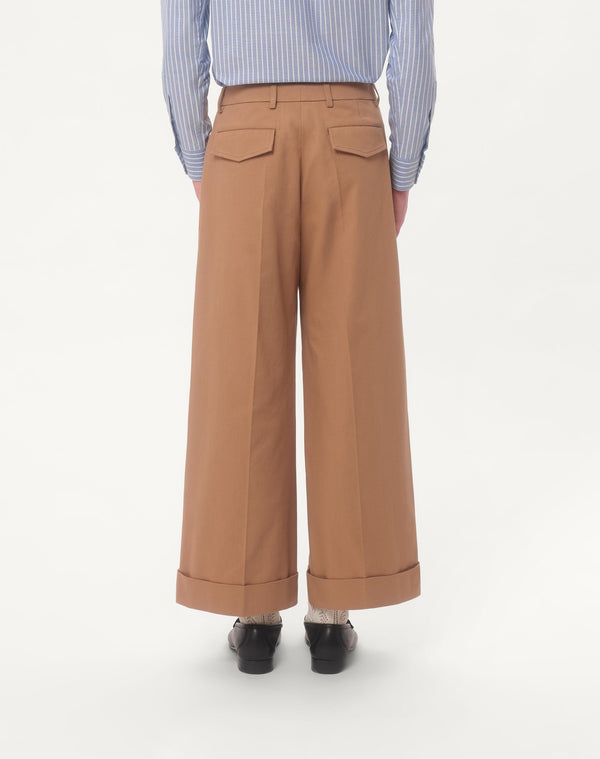 Pantalone In Gabardina Di Cotone Con Risvolto
